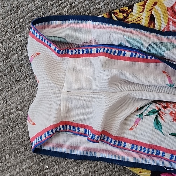 Flying Tomato floral print shorts - Picture 9 of 14